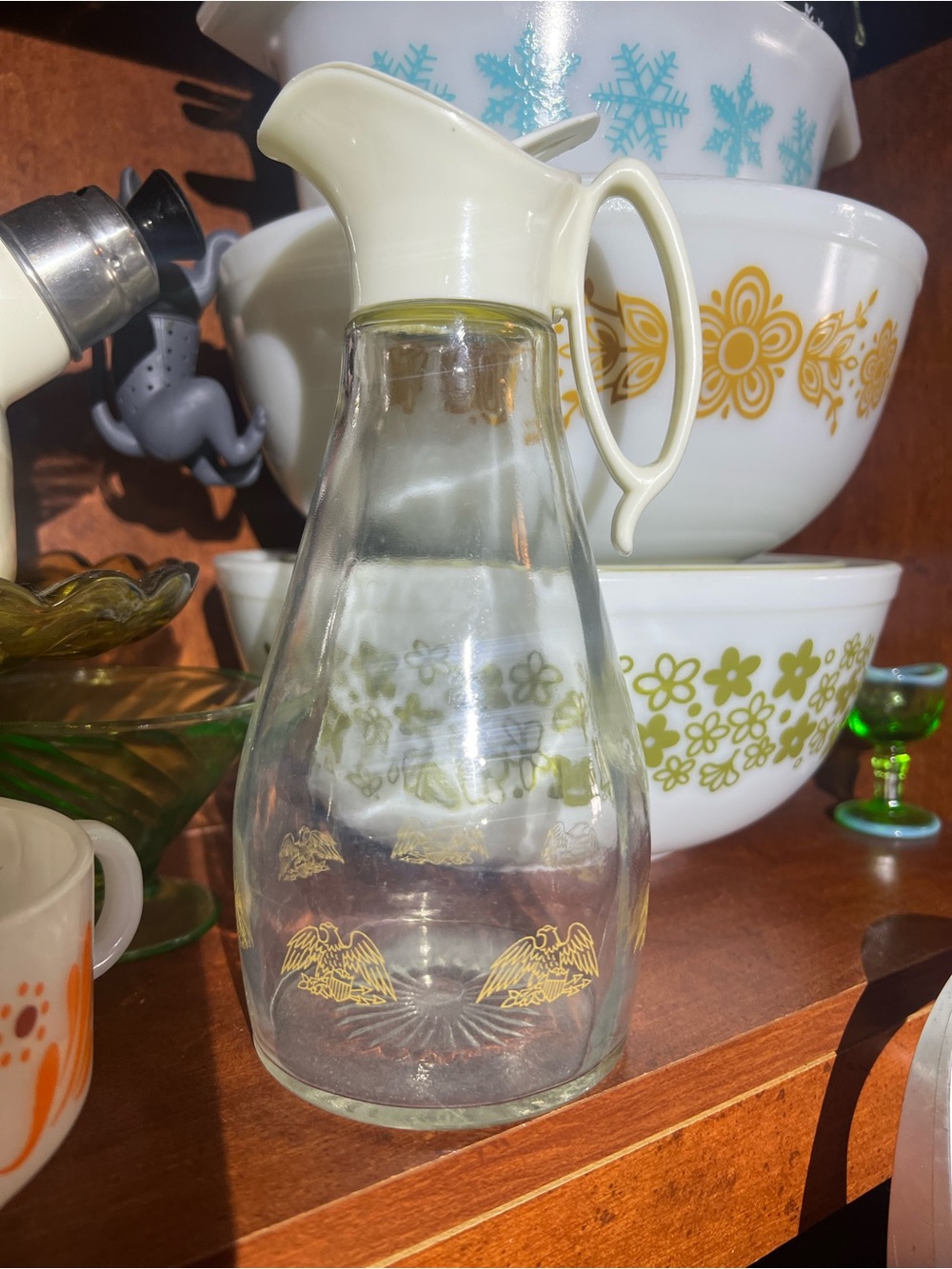 Vintage 1970’s Log Cabin Glass Maple Syrup Dispenser Pitcher with Gold Eagles
